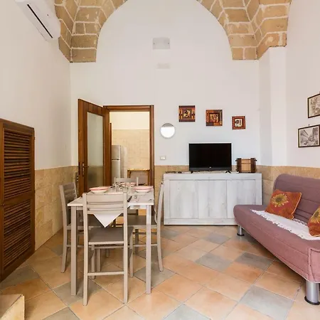 L'angolo Di Nina Ferienhaus Veglie